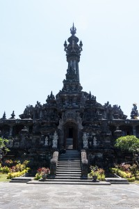 Perjuangan Raykat Bali